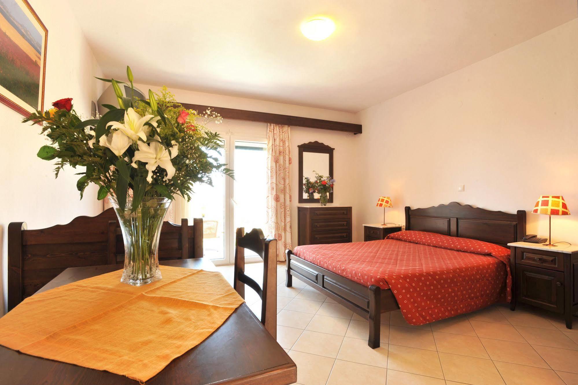 Amygdalies Apartments Myrina Dış mekan fotoğraf