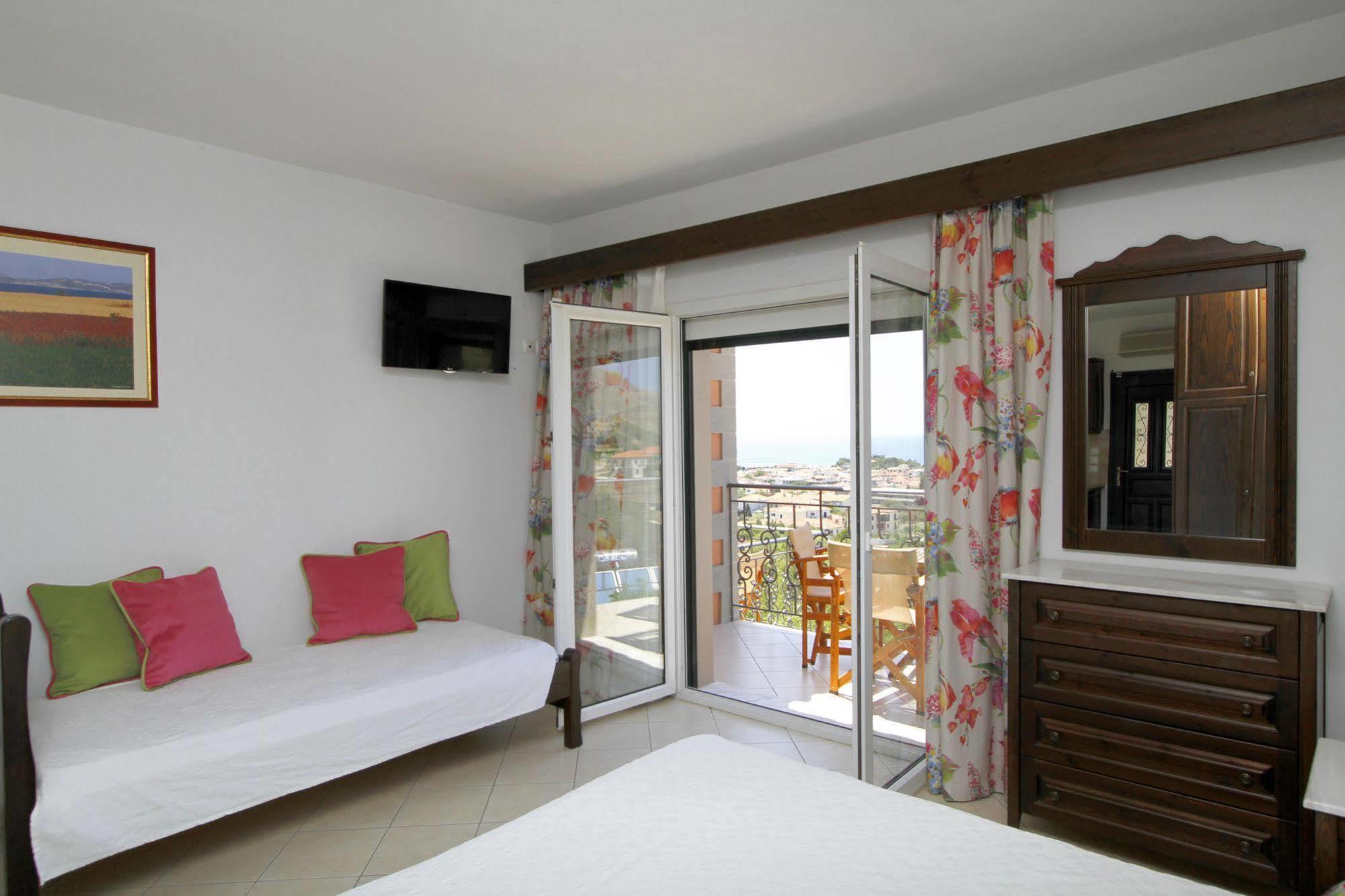 Amygdalies Apartments Myrina Dış mekan fotoğraf