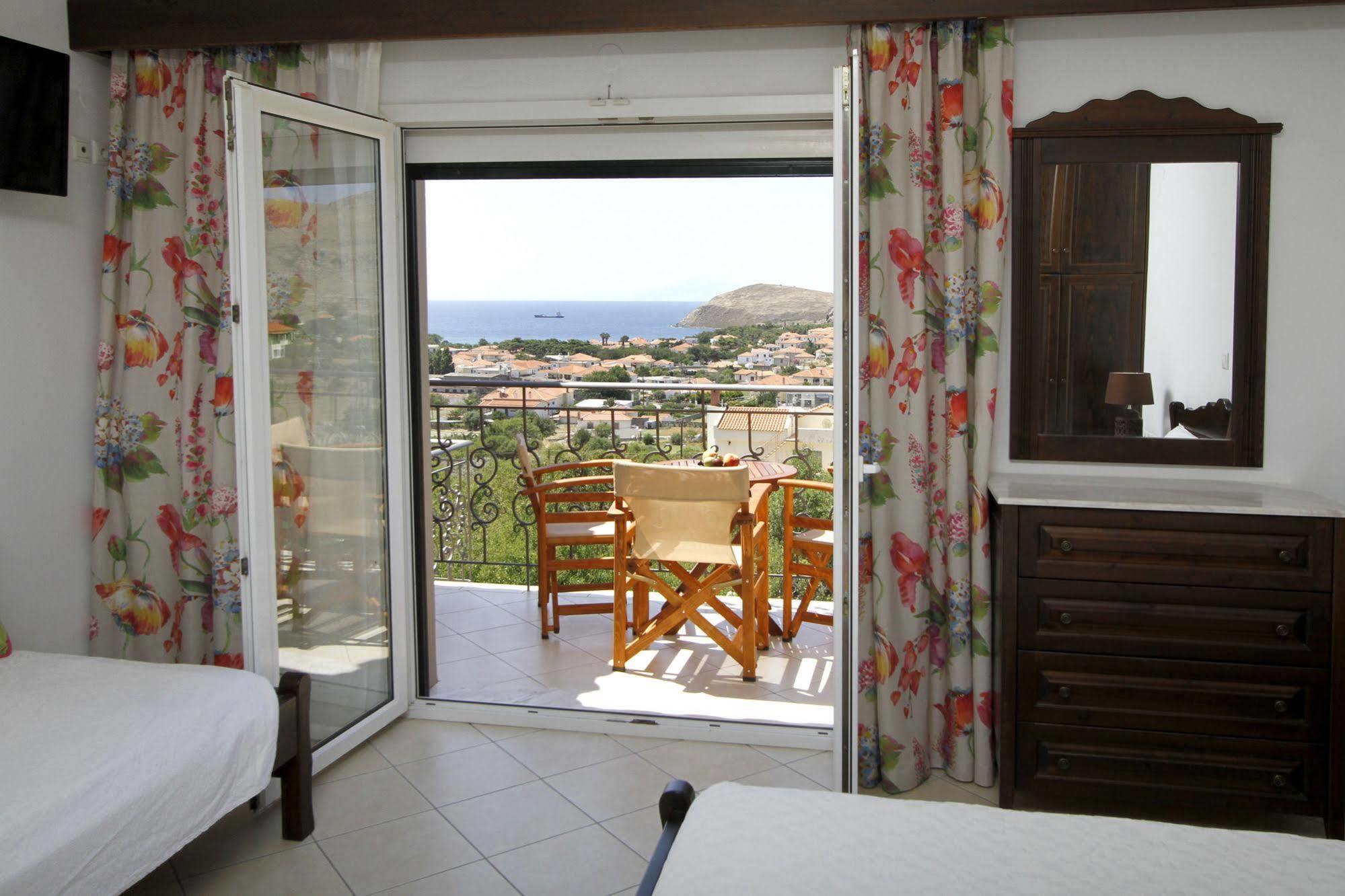 Amygdalies Apartments Myrina Dış mekan fotoğraf