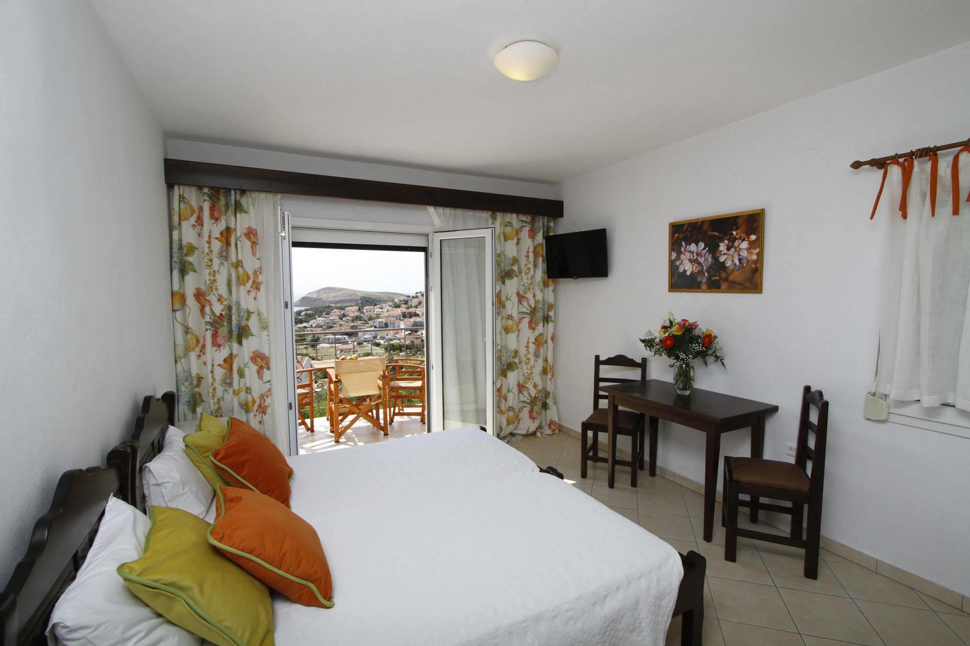 Amygdalies Apartments Myrina Dış mekan fotoğraf