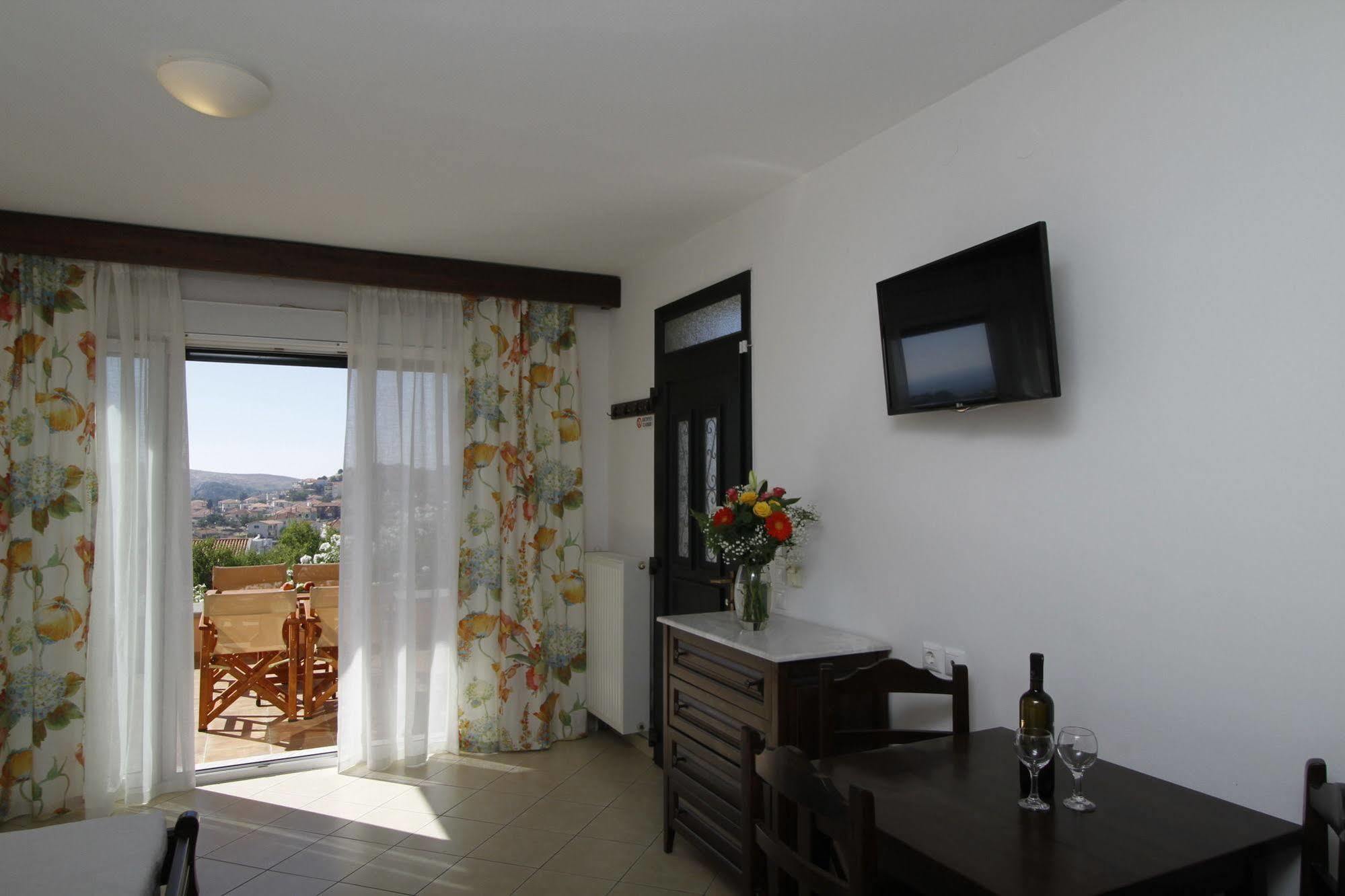 Amygdalies Apartments Myrina Dış mekan fotoğraf